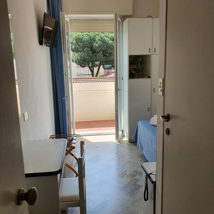 Hotel Tre Assi Rimini Luaran gambar