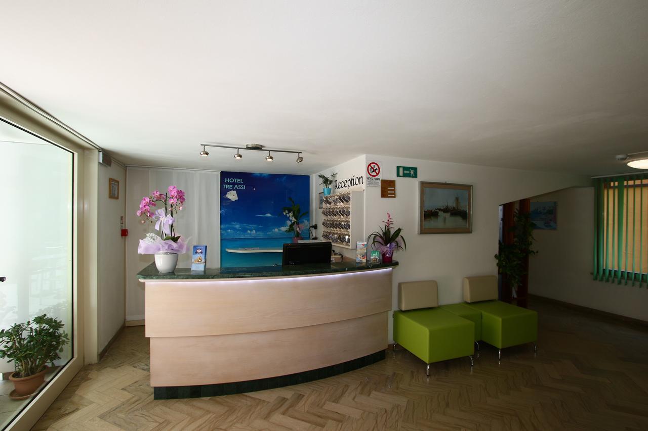 Hotel Tre Assi Rimini Luaran gambar