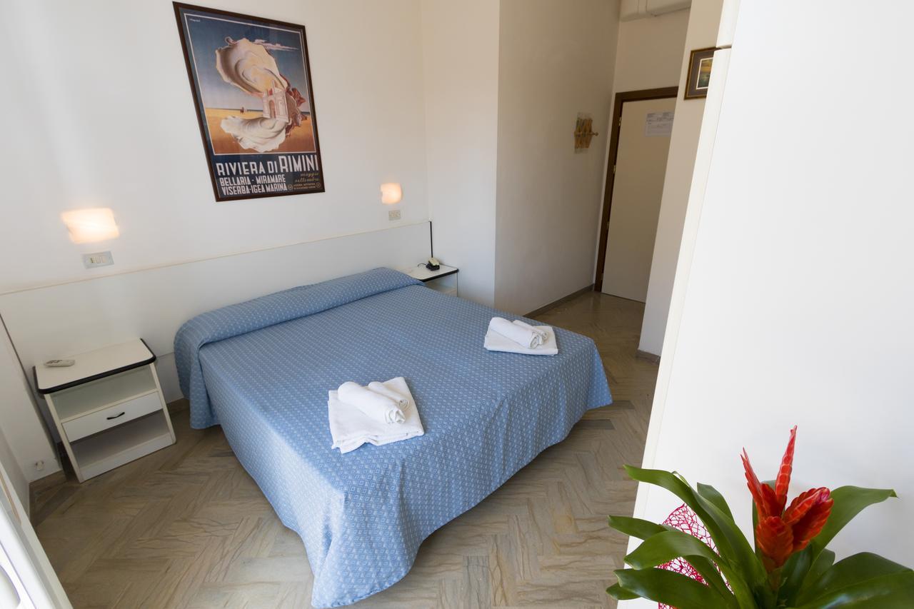 Hotel Tre Assi Rimini Luaran gambar